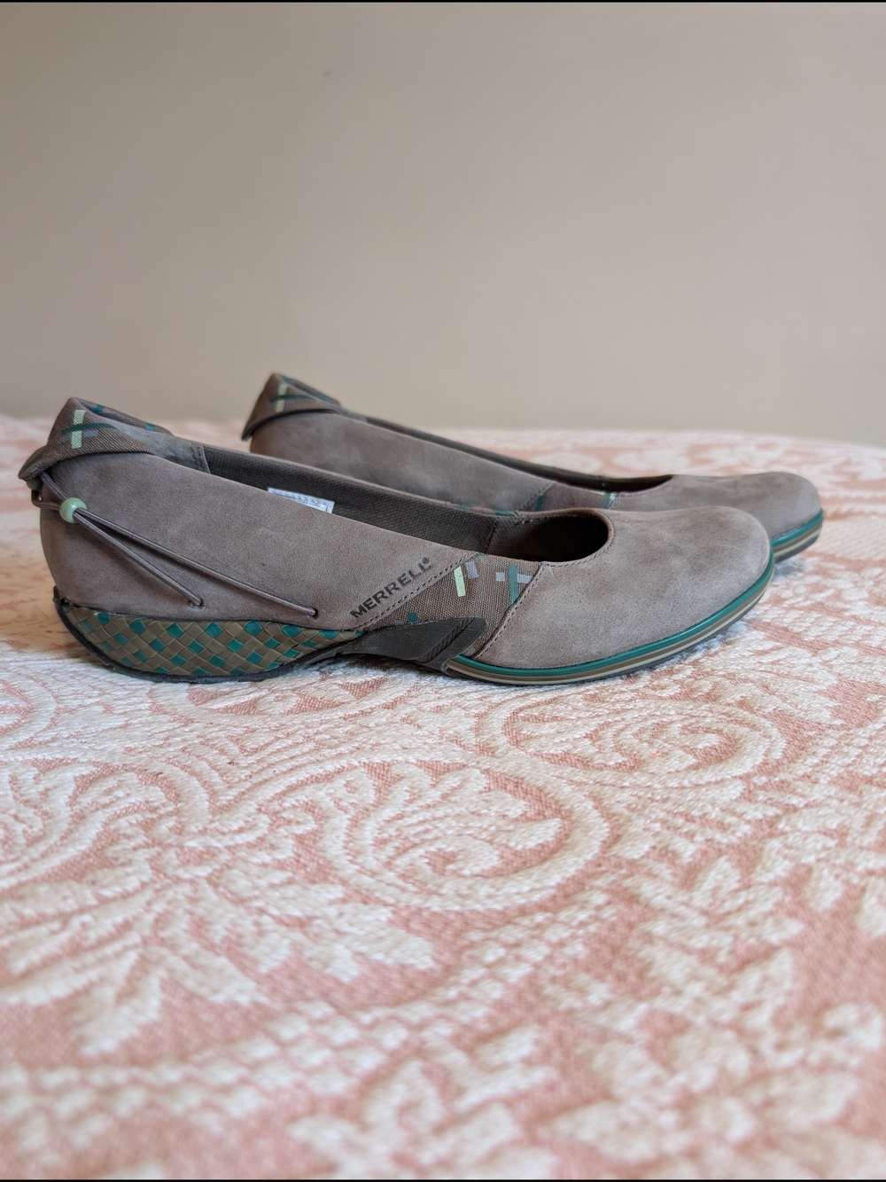 Merrell Women's Taupe Suede Casual Ballet Flats